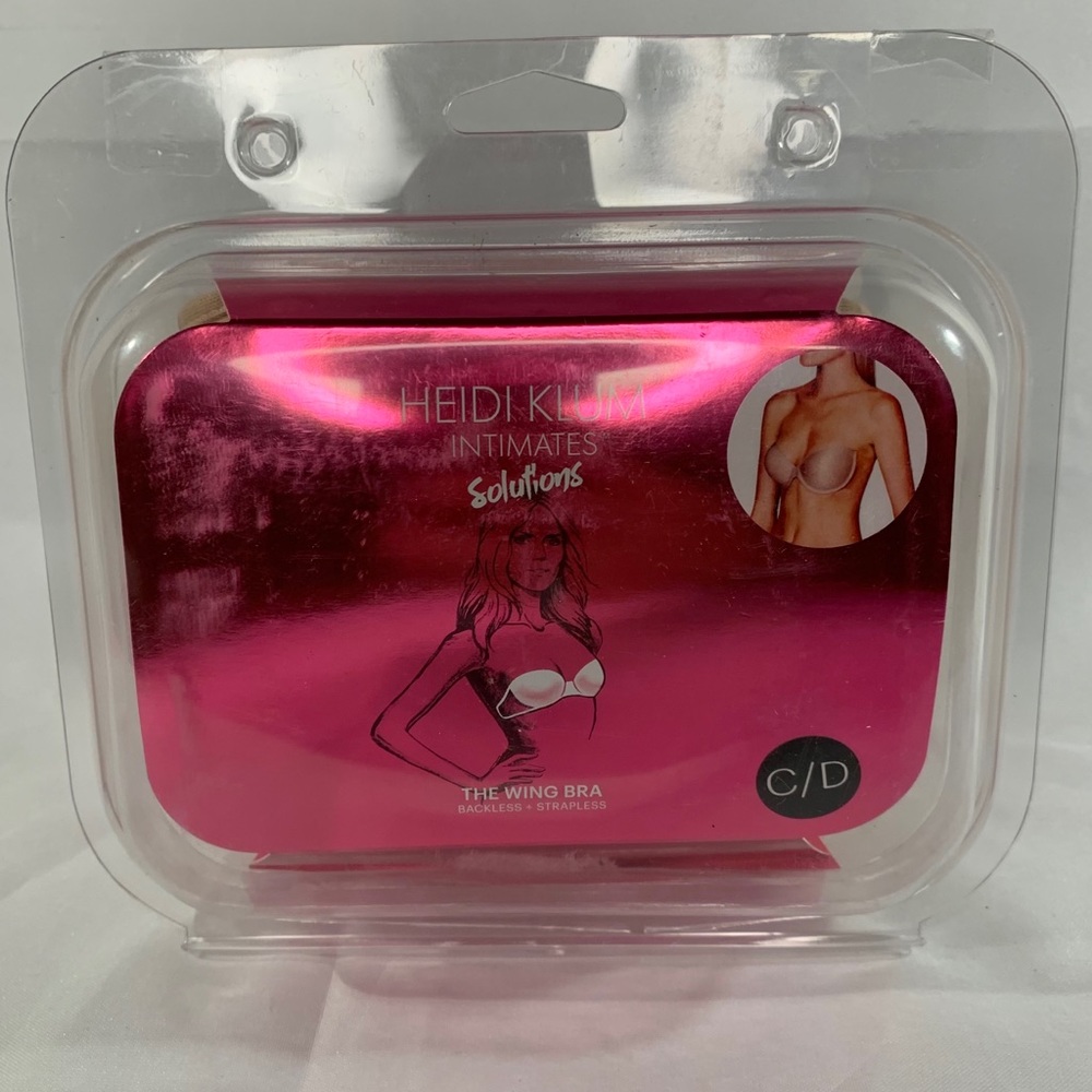 Heidi Klum intimates the wing bra strapless c/d